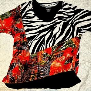 Short sleeve two layered top!